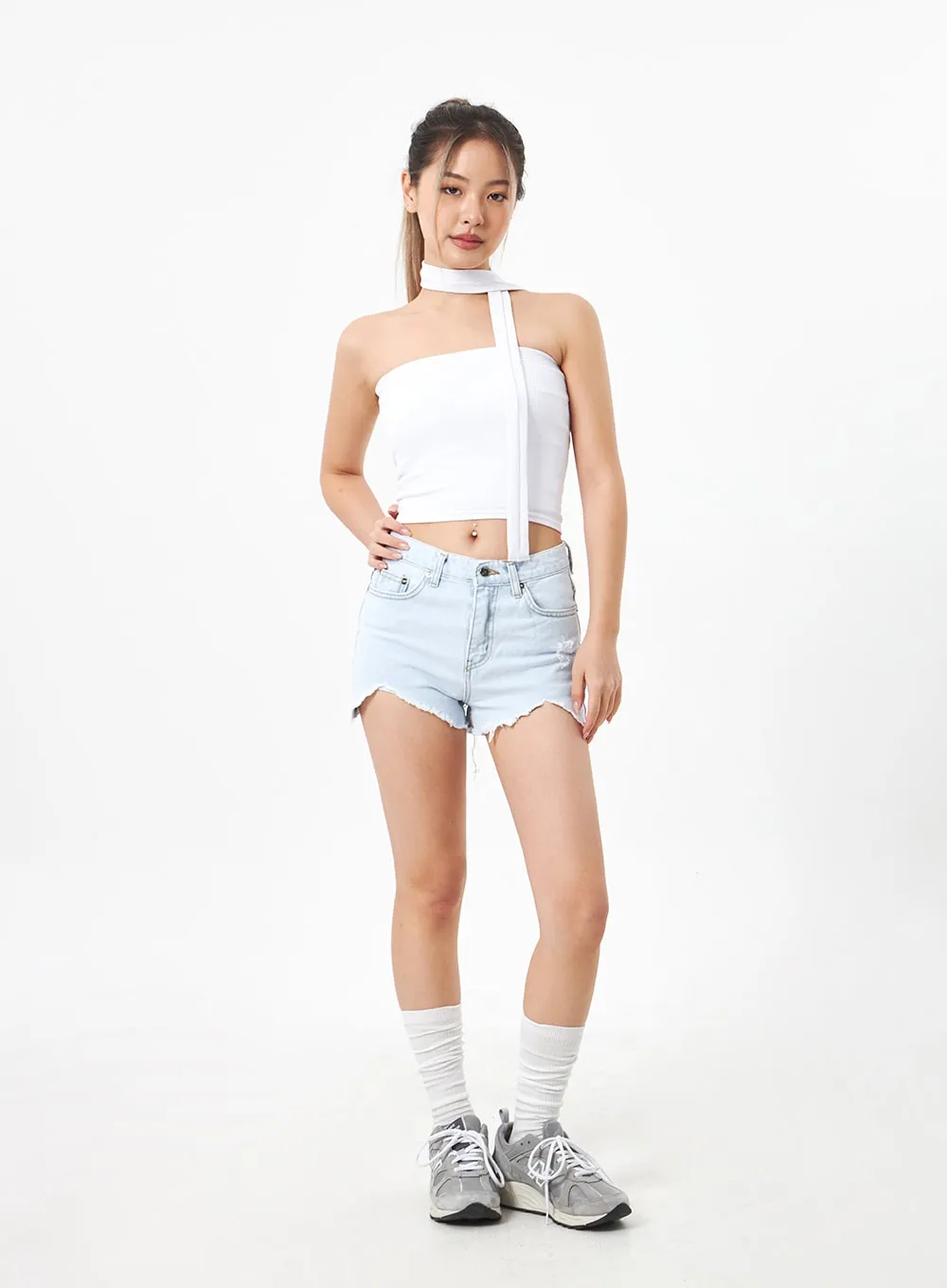 Mid-Rise Denim Shorts CA305