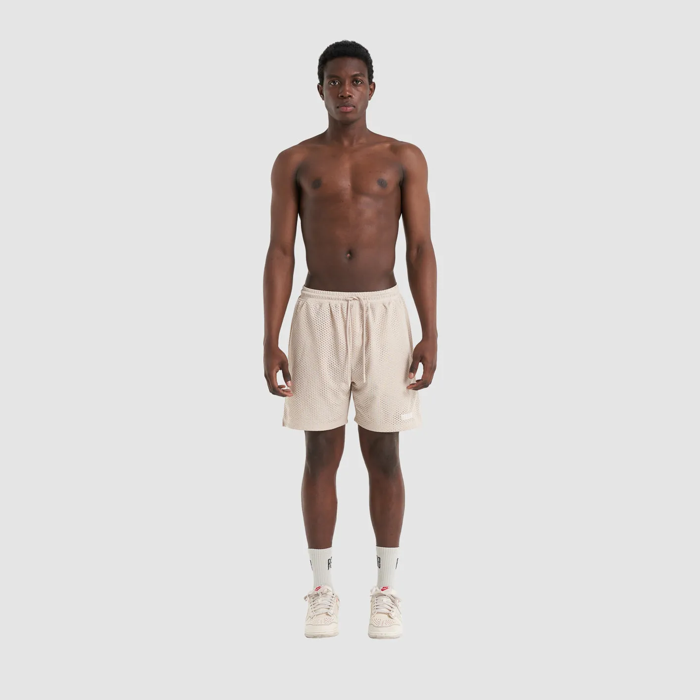 MOVEMENT SHORT BEIGE